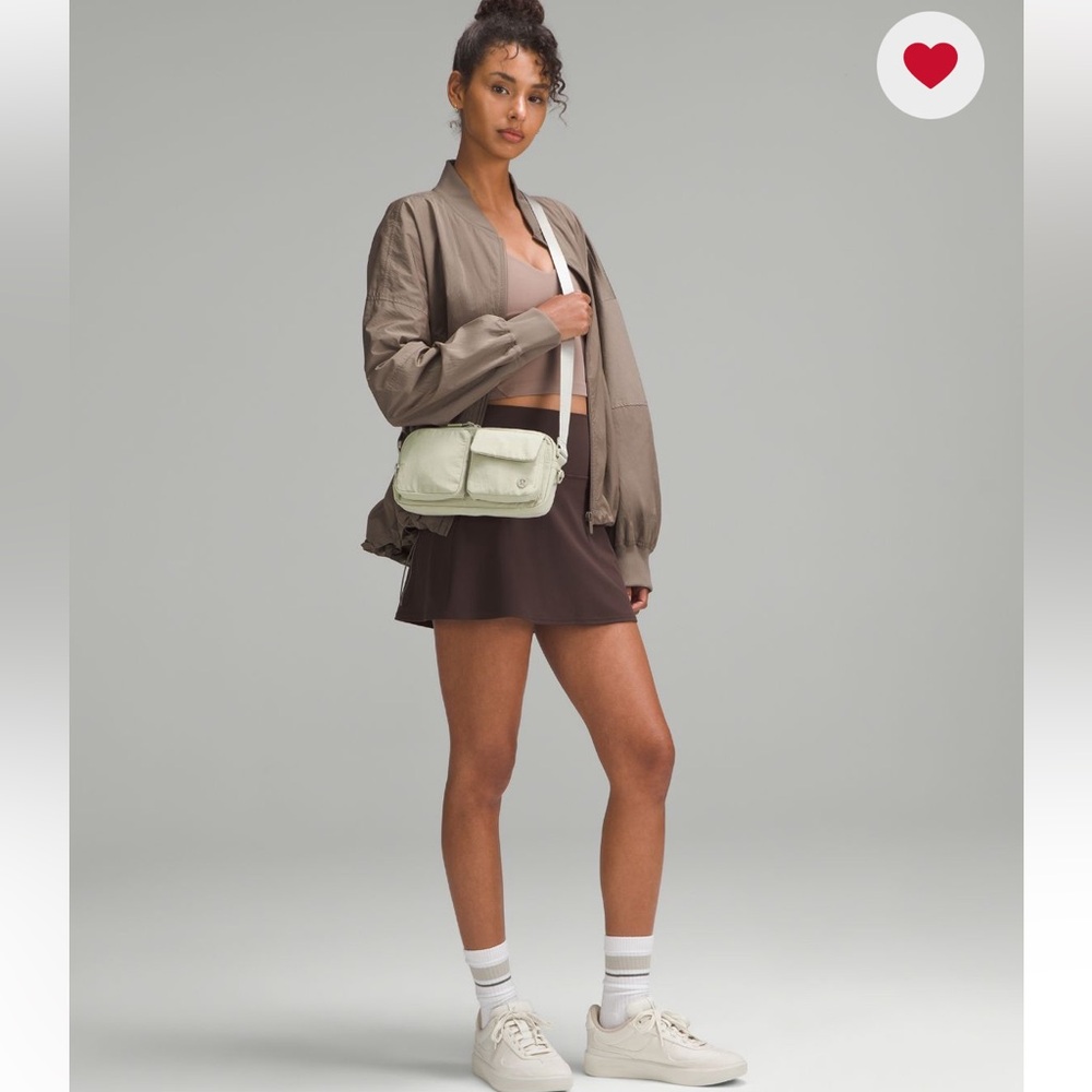 NWT Lululemon Multi-Pocket Crossbody Bag 2.5L Raw Linen NEW